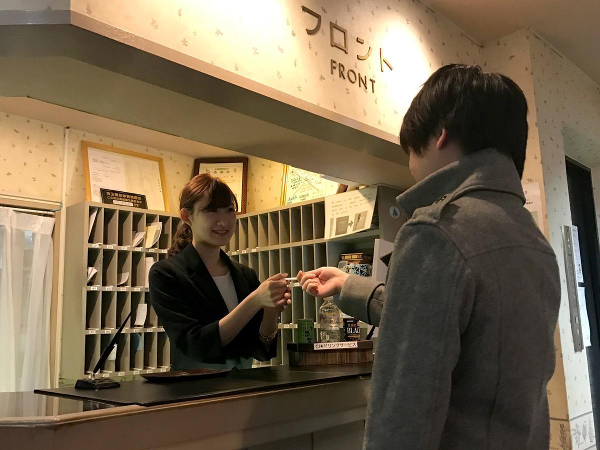 E Hotel Varabi Kültér fotó
